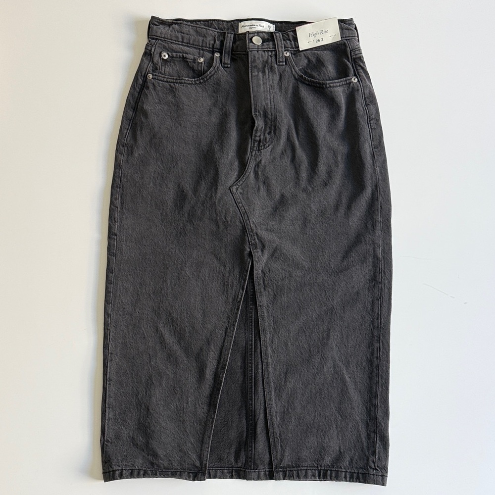 Abercrombie High-Rise 26/2 Black Denim Midi Skirt